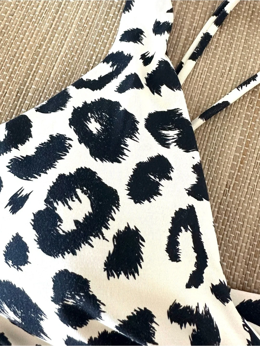 CRZ YOGA Leopard Print Twist Front Bikini Top NWOT - Picture 7 of 7
